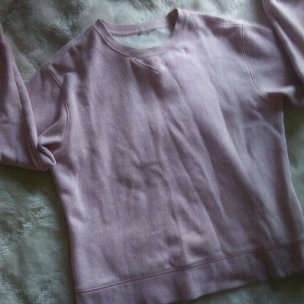 Cute Pink Sweatshirt! 😍❤🌼🌸